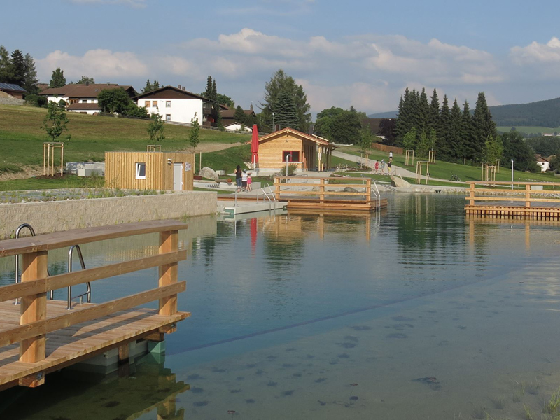 Neukirchen B. Hl. Blut - Naturbad Aus Neukirchen Beim Heiligen Blut ...